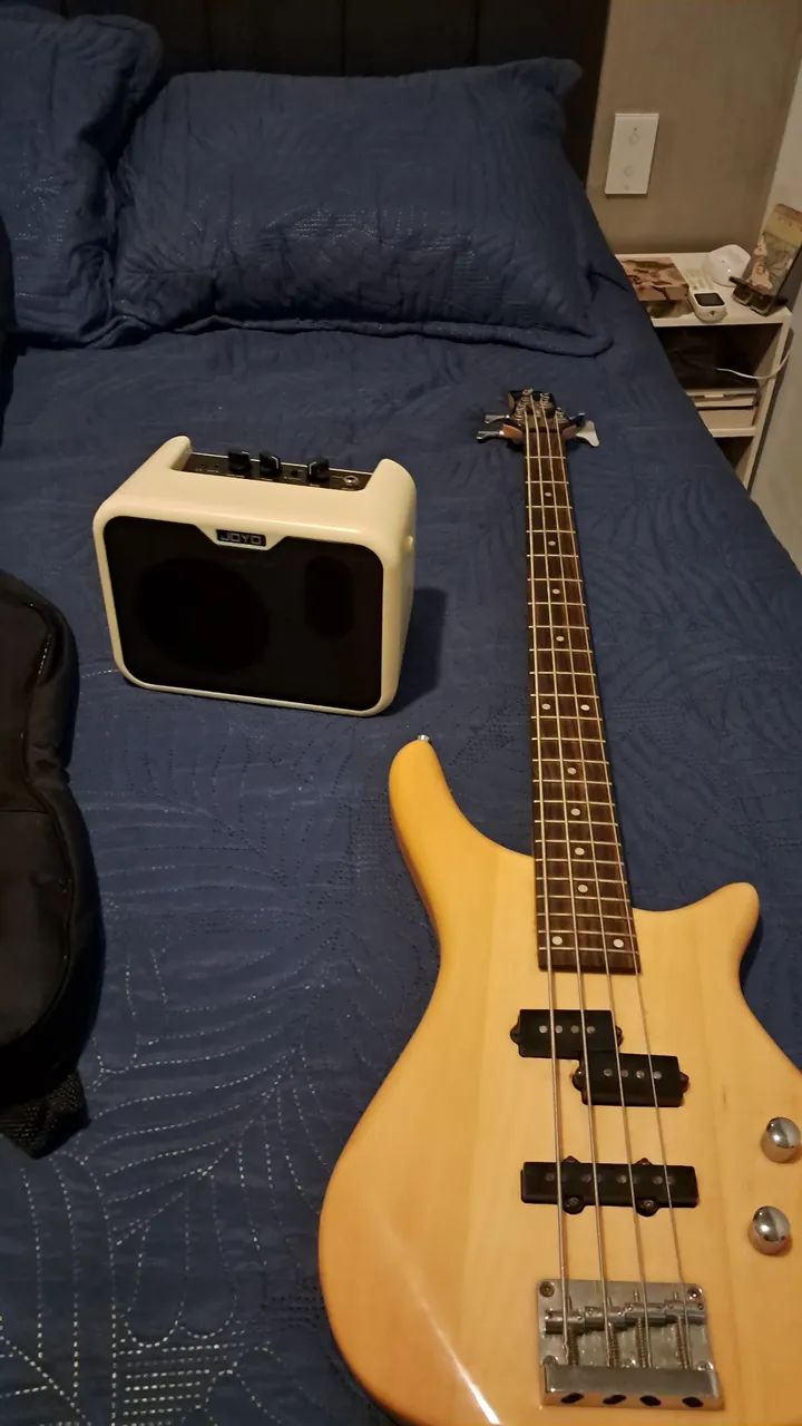 Contrabaixo Menphis TB440 + amplificador  - Foto 4