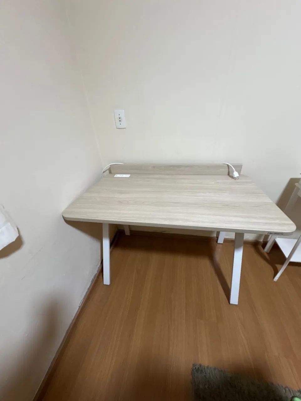 Mesa escritório 