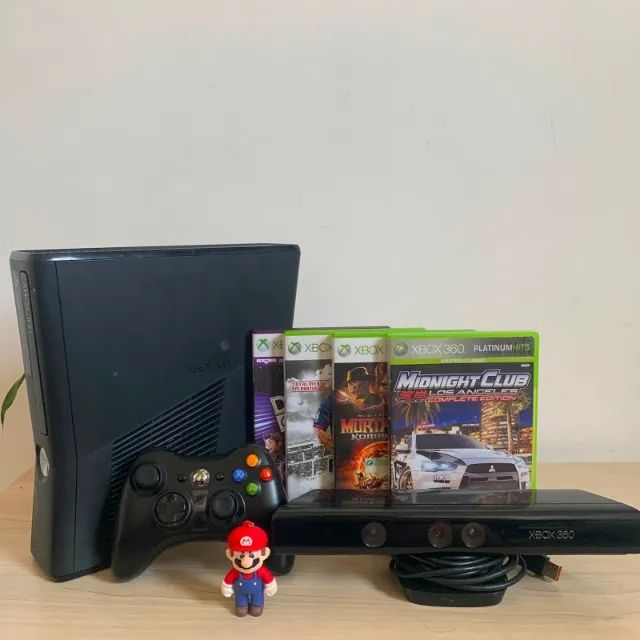 XBOX 360 + KINECT