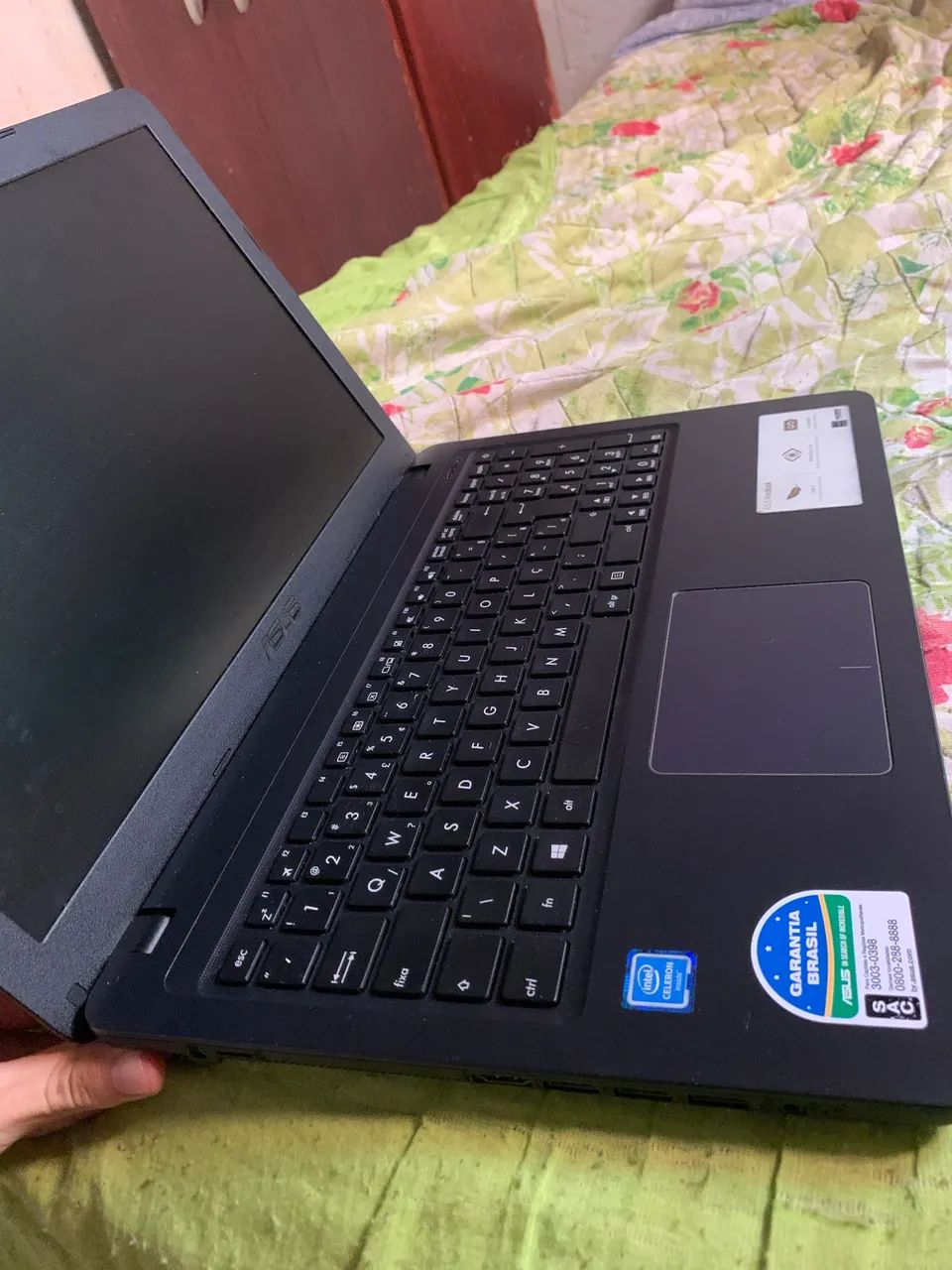 Vendo notebook sem detalhes. Acompanha carregador  - Foto 3
