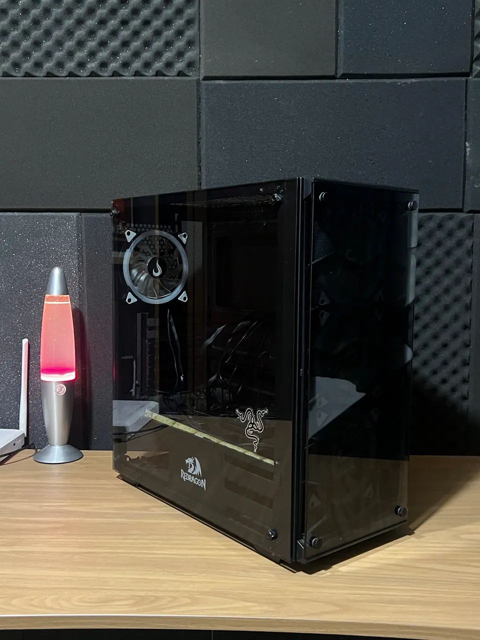 Gabinete Gamer Redragon c 4 Coolers e Controladora - Foto 2