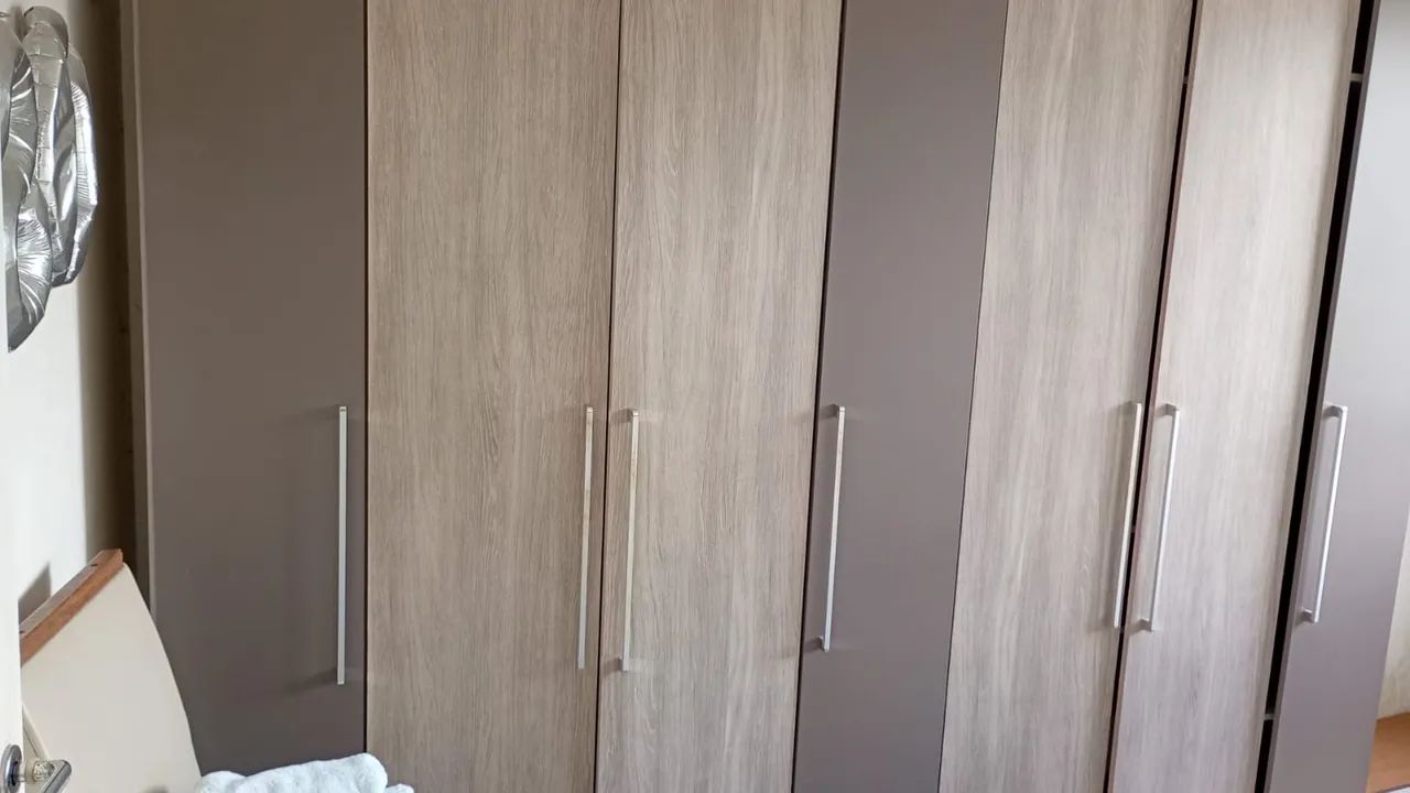 GUARDA ROUPA 