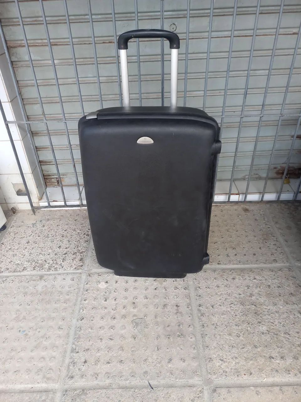 Mala de viagem super mala. 