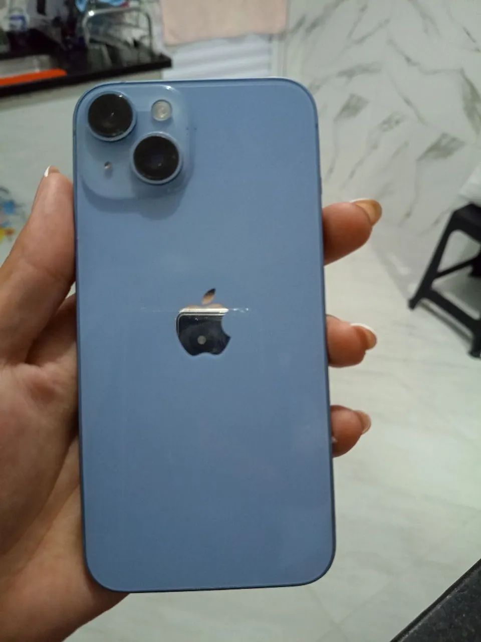 iPhone 14 azul  - Foto 5