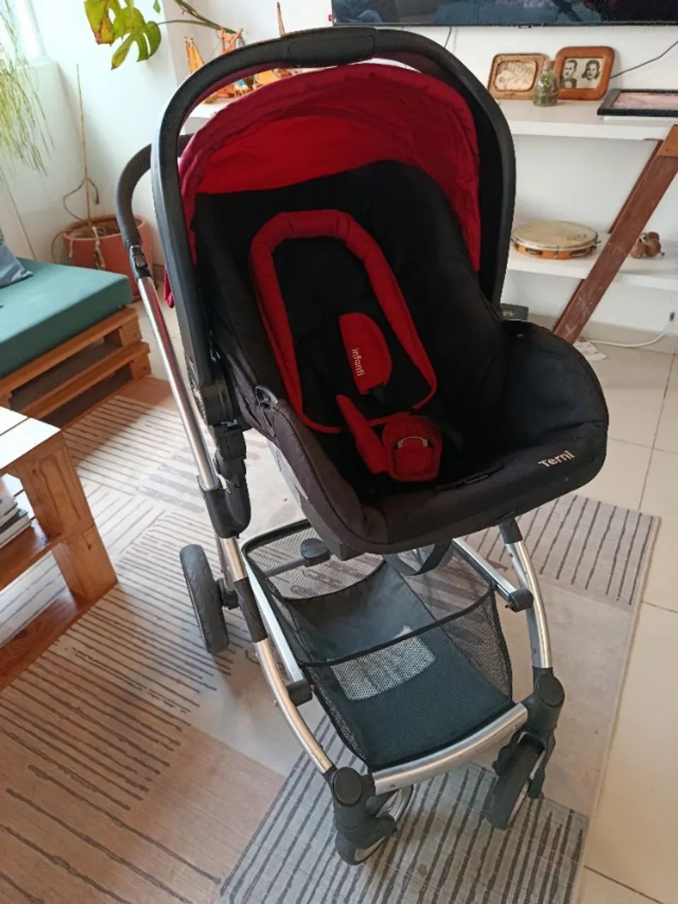 Carrinho De Bebê + Bebê Conforto Marca Infanti Modelo Termi (Usado) - Foto 4