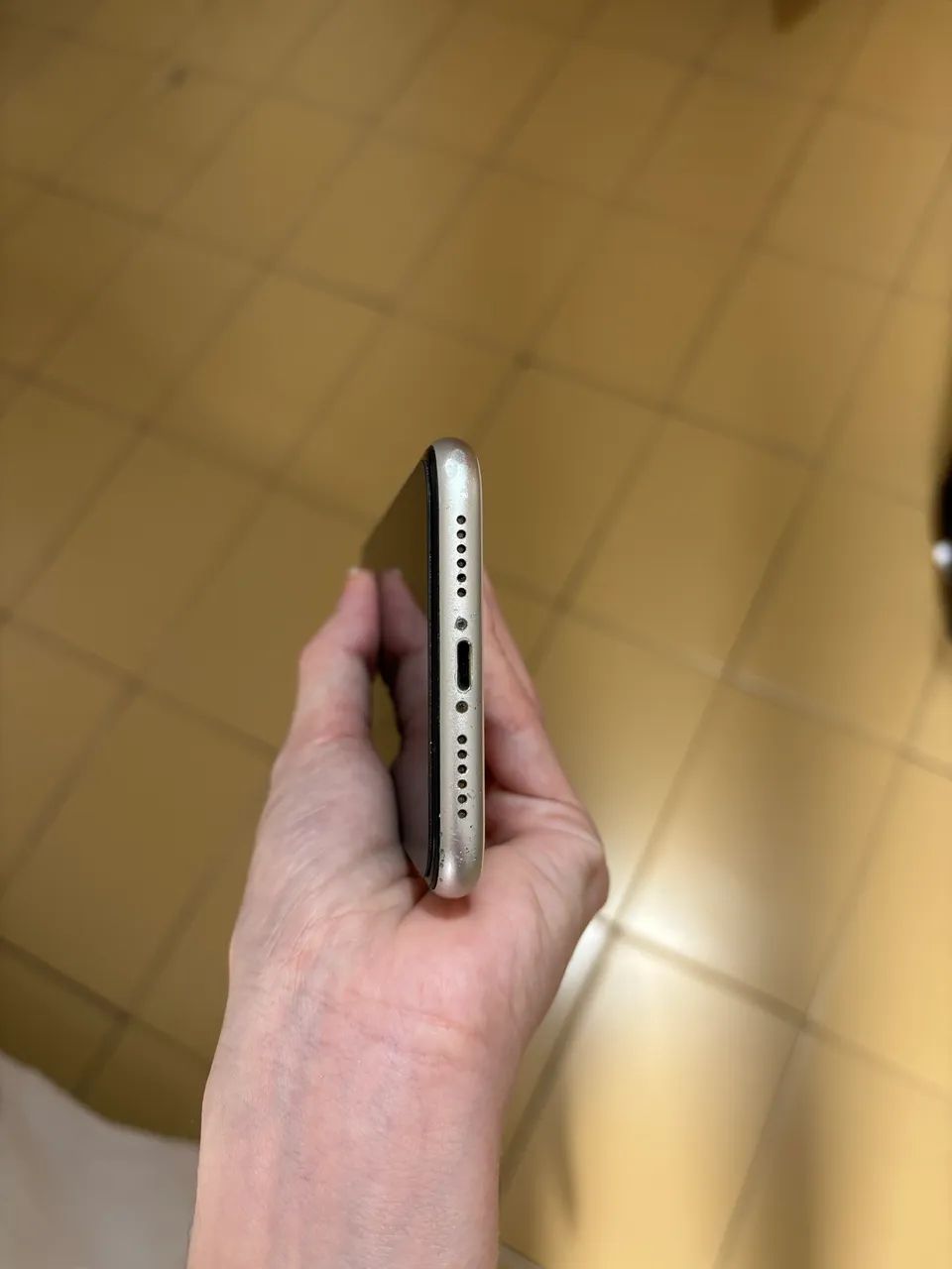 ? iPhone 11 Branco - Excelente estado | Funcionando perfeitamente - Foto 3