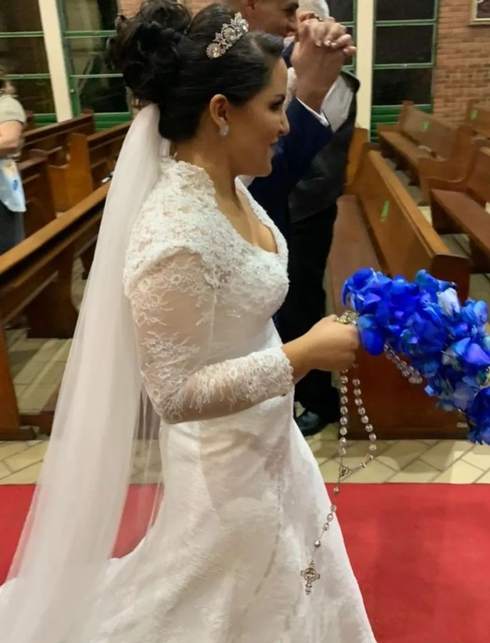 Lindo vestido de Noiva manga comprida+véu e coroa - Foto 2