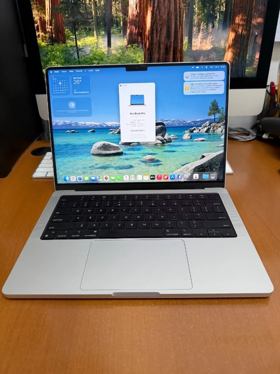 MacBook Pro 16