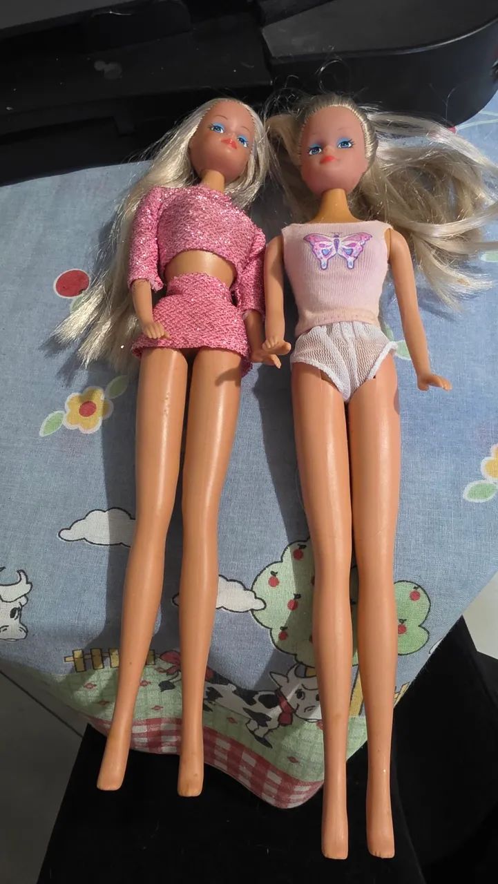Boneca  tipo barbie 