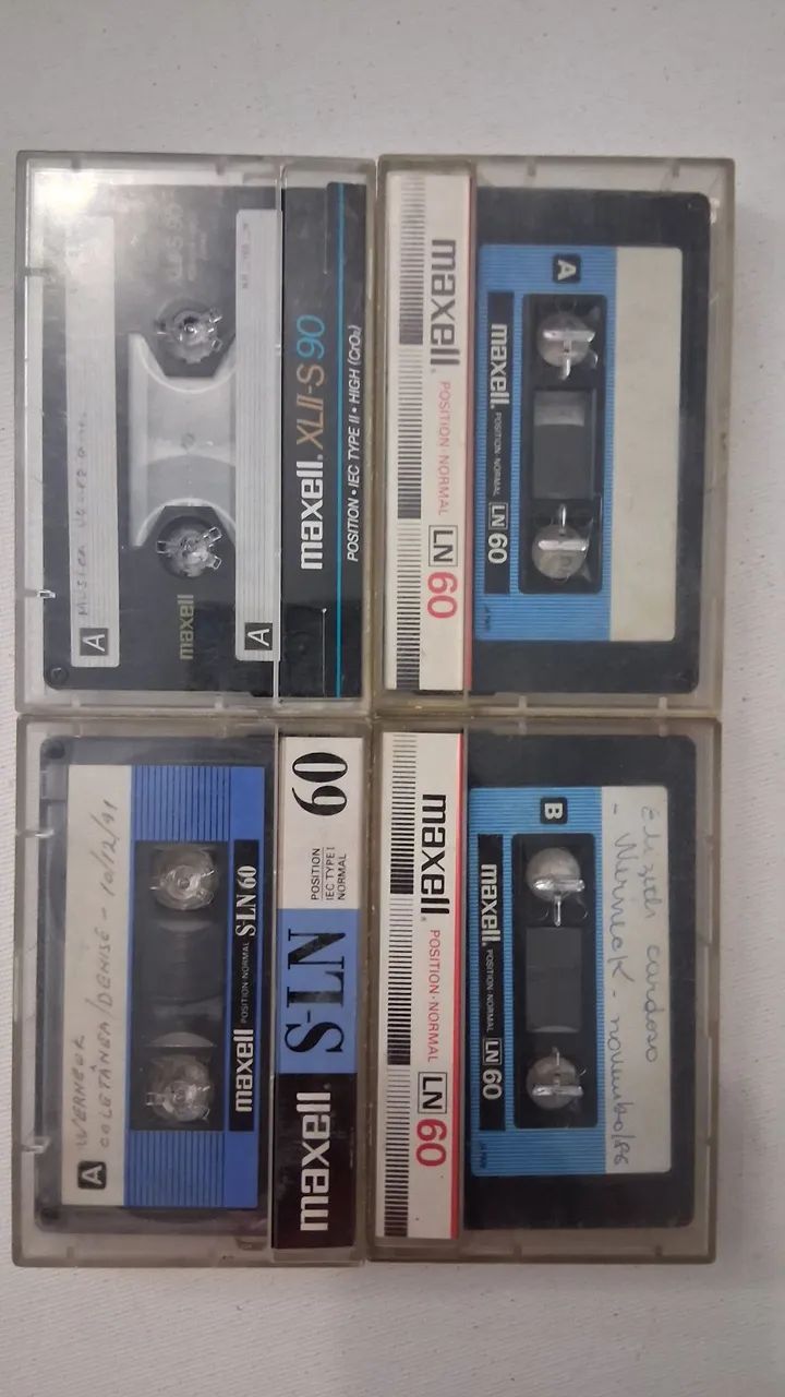 4 fitas maxell usadas 