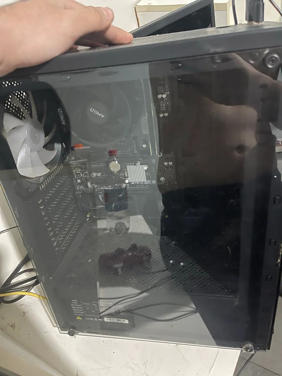 PC Gamer Completo Ryzen 5 5600GT + Monitor 24? Full HD - Foto 4