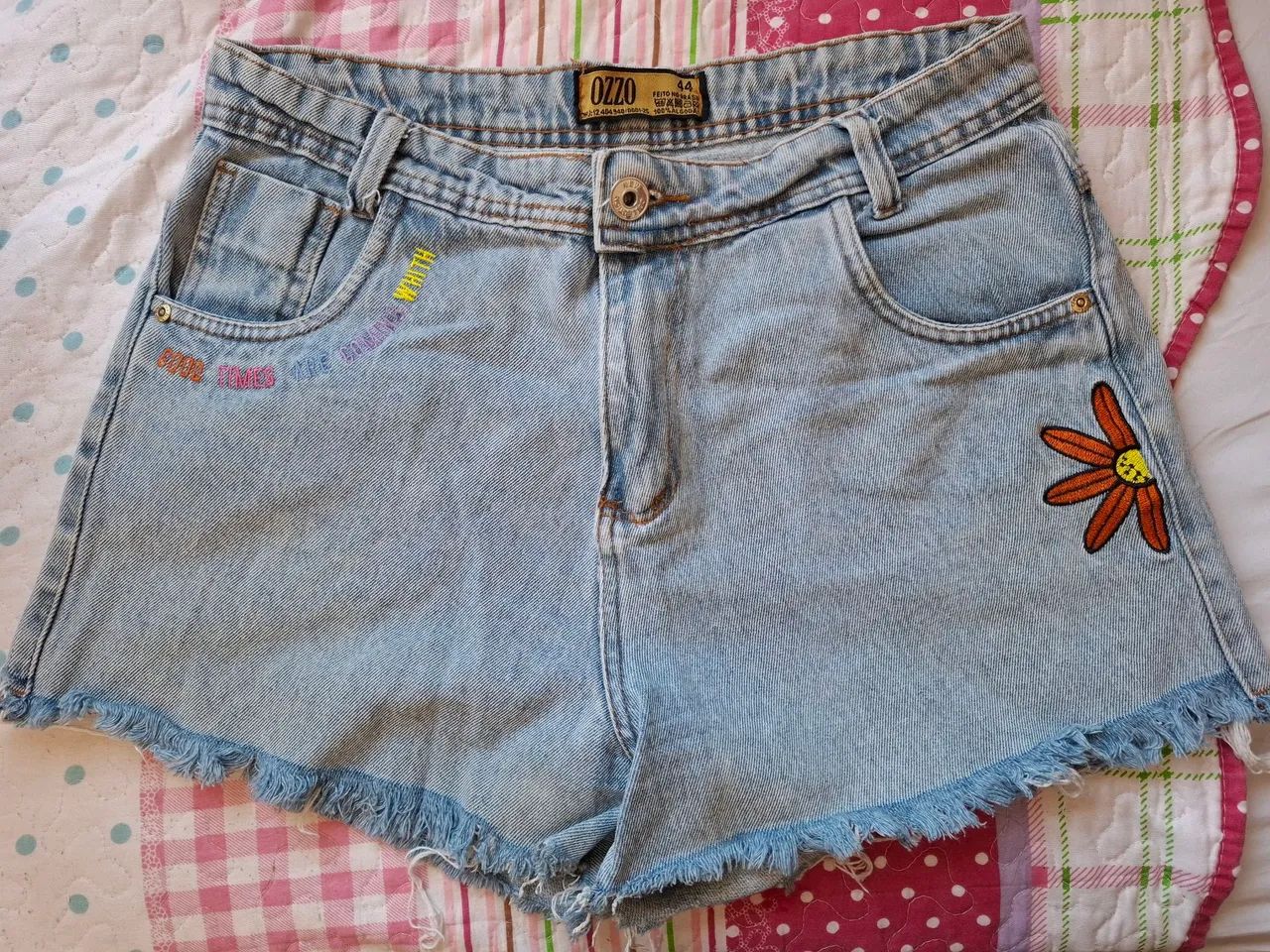 Short jeans novo