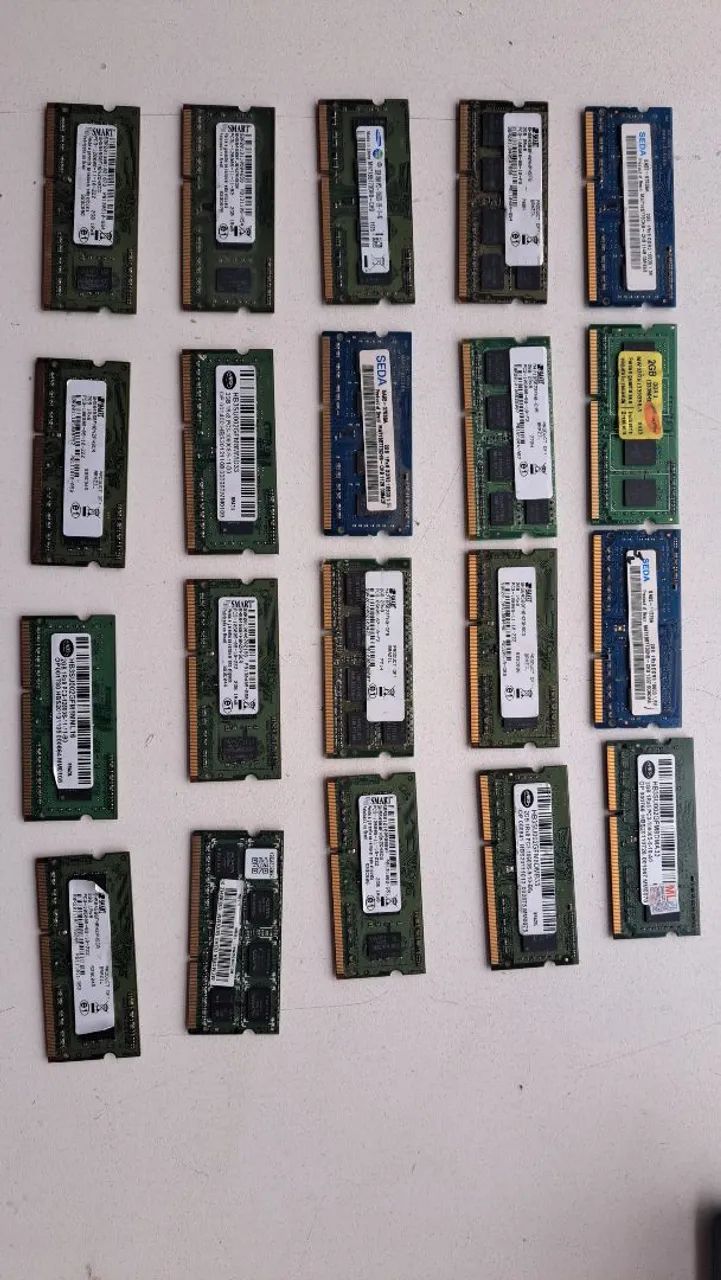 Vendo memorias diversas