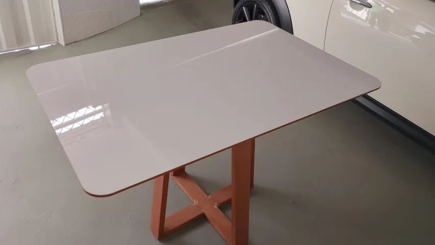 Mesa de Jantar tampo de vidro
