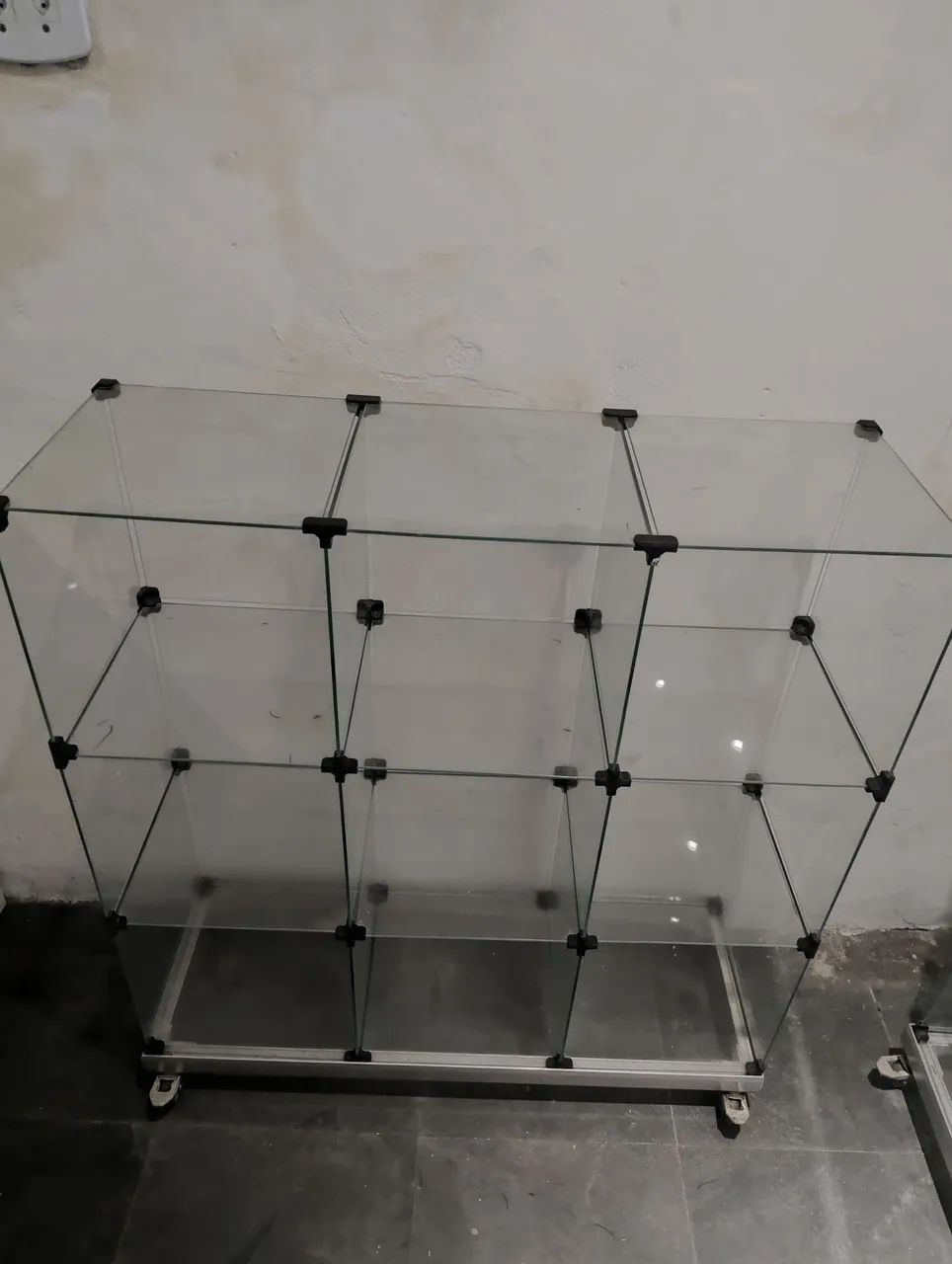 Vitrine de vidro modulado 30x30