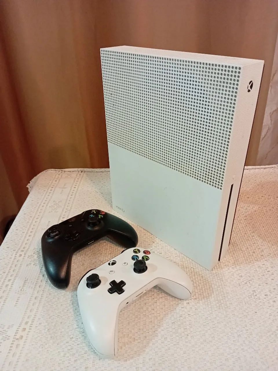 Xbox ONE S 1TB - Foto 4