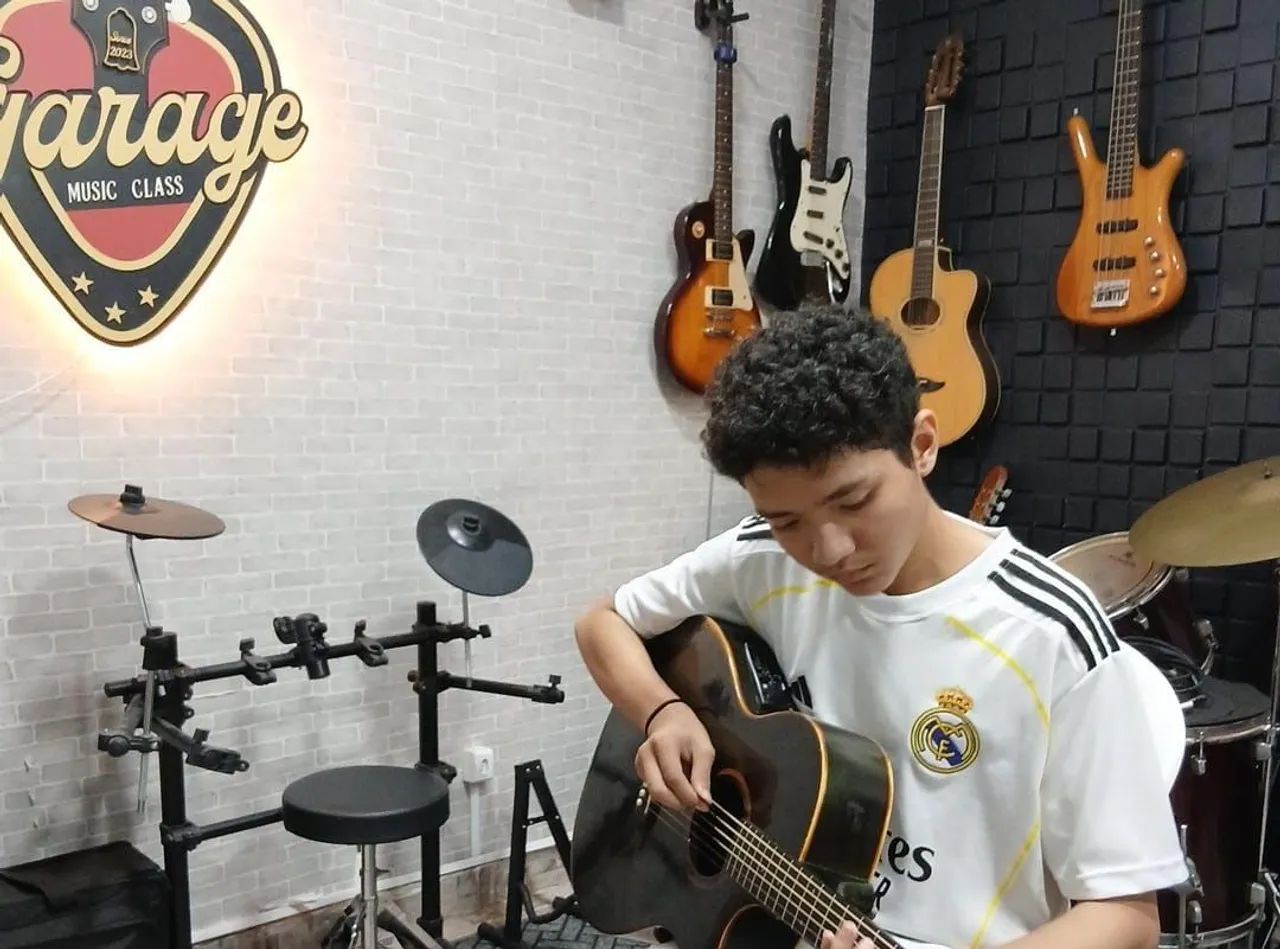 Aulas de instrumentos musicais  - Foto 3