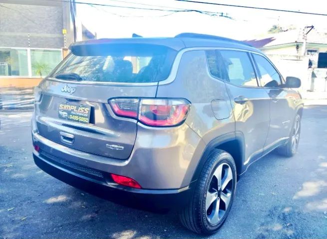 Jeep Compass Longitude 2.0 4X2 Flex 16V Aut. 2017 - Foto 4