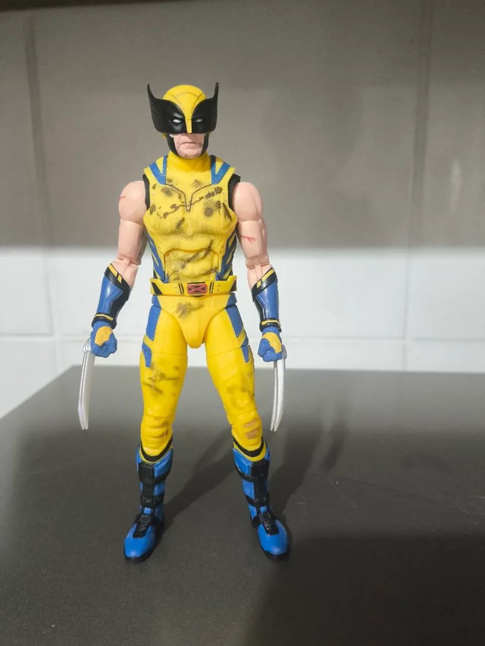 Wolverine Marvel Legends 