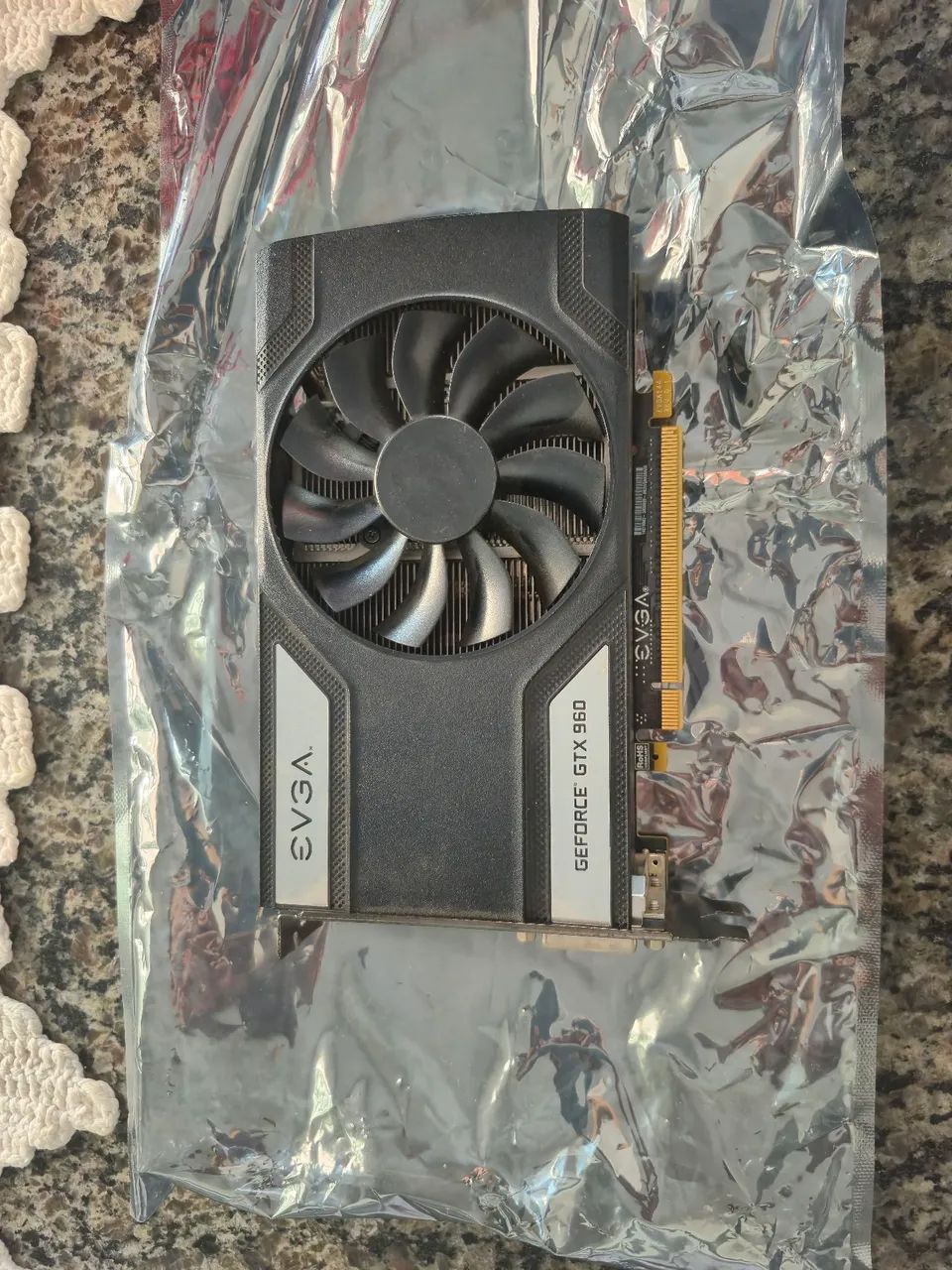 Placa de vídeo - GTX 960 2GB - COM DEFEITO. - Foto 4