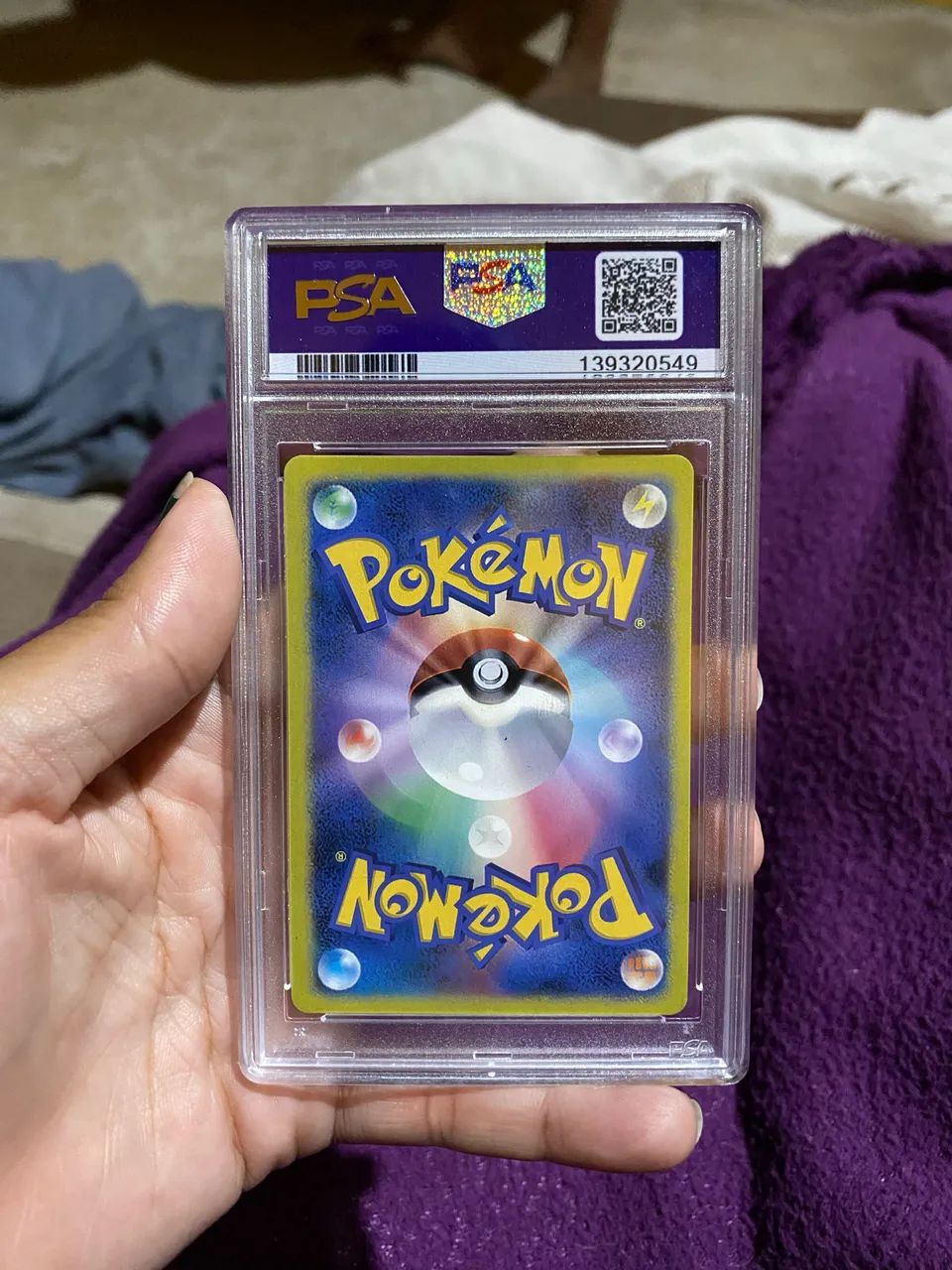 Carta Pokémon MEW VMAX - Foto 2