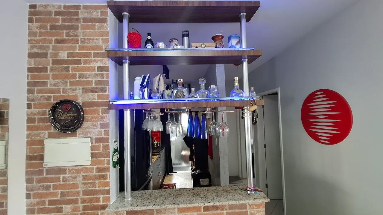 Bar iluminado 2 prateleiras