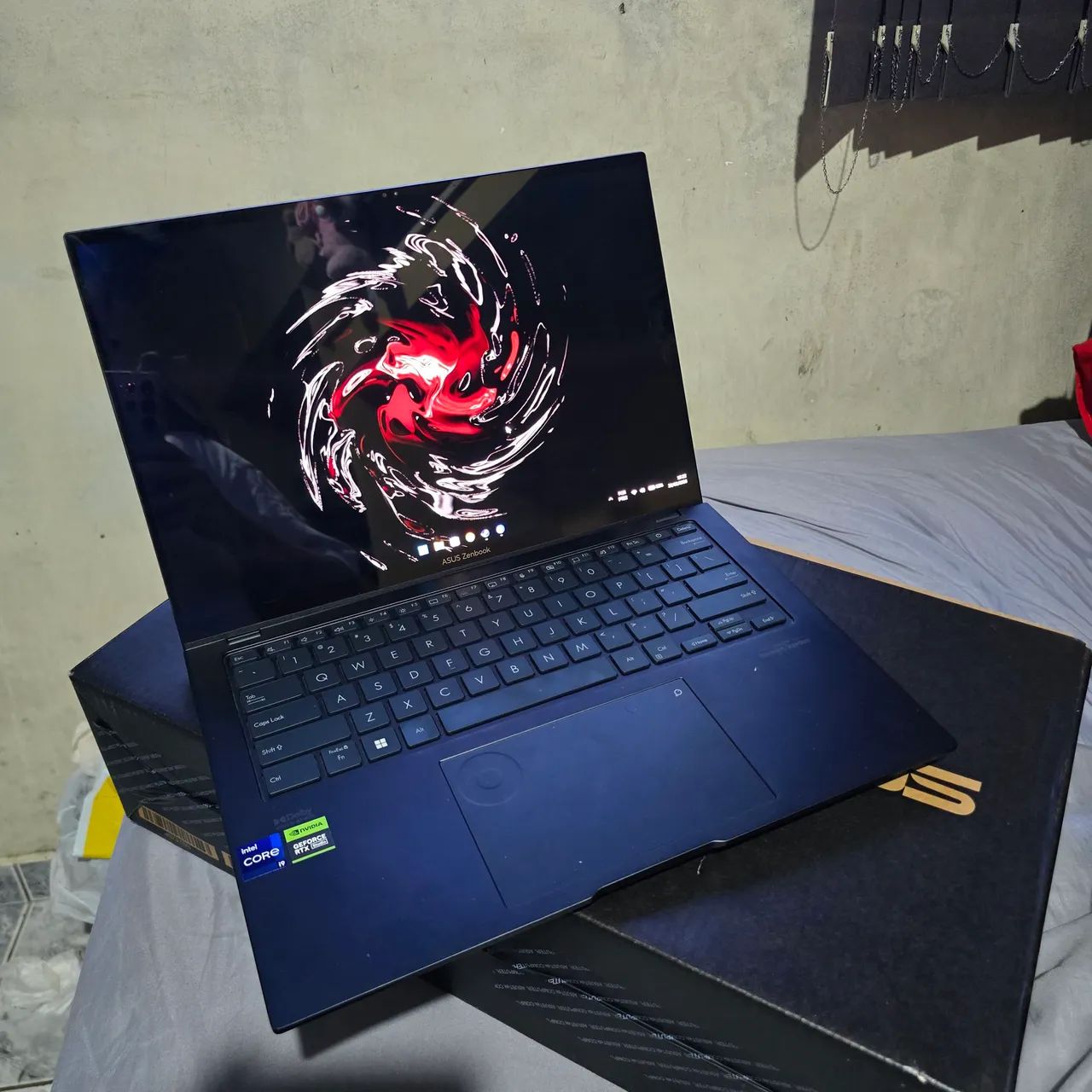 Zenbook PRO 14 - Foto 2