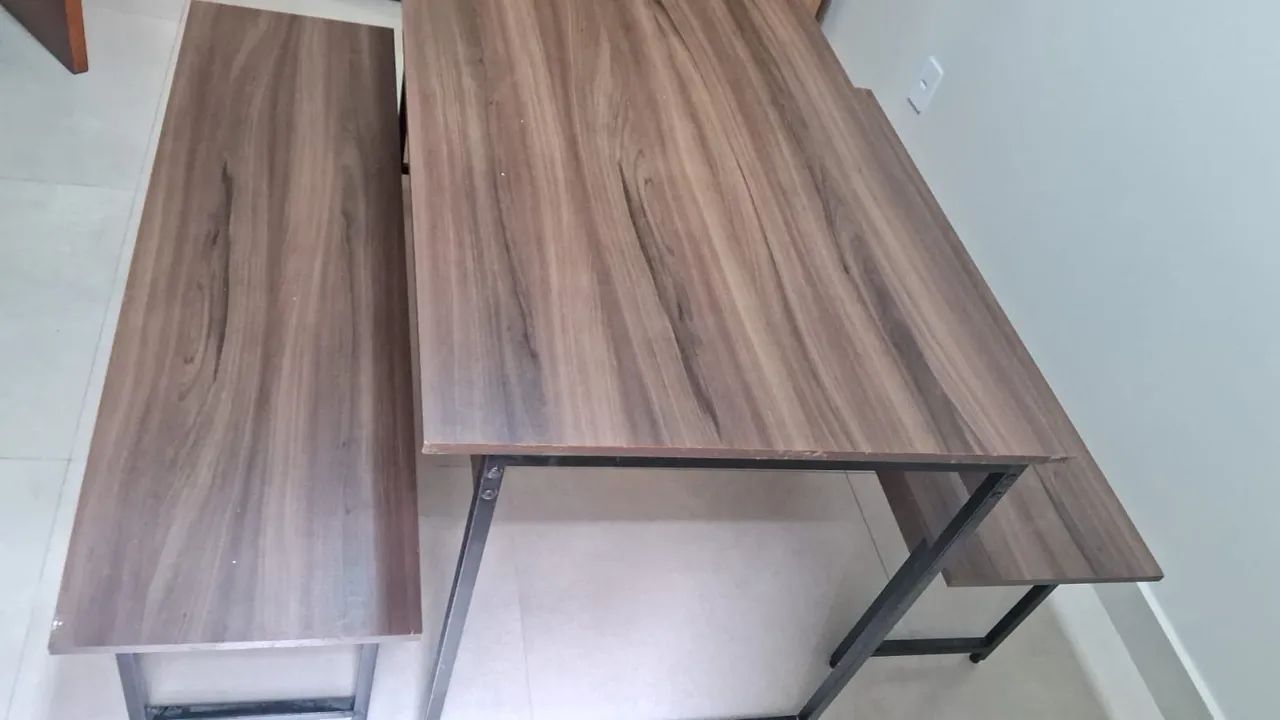Mesa com bancos  - Foto 3