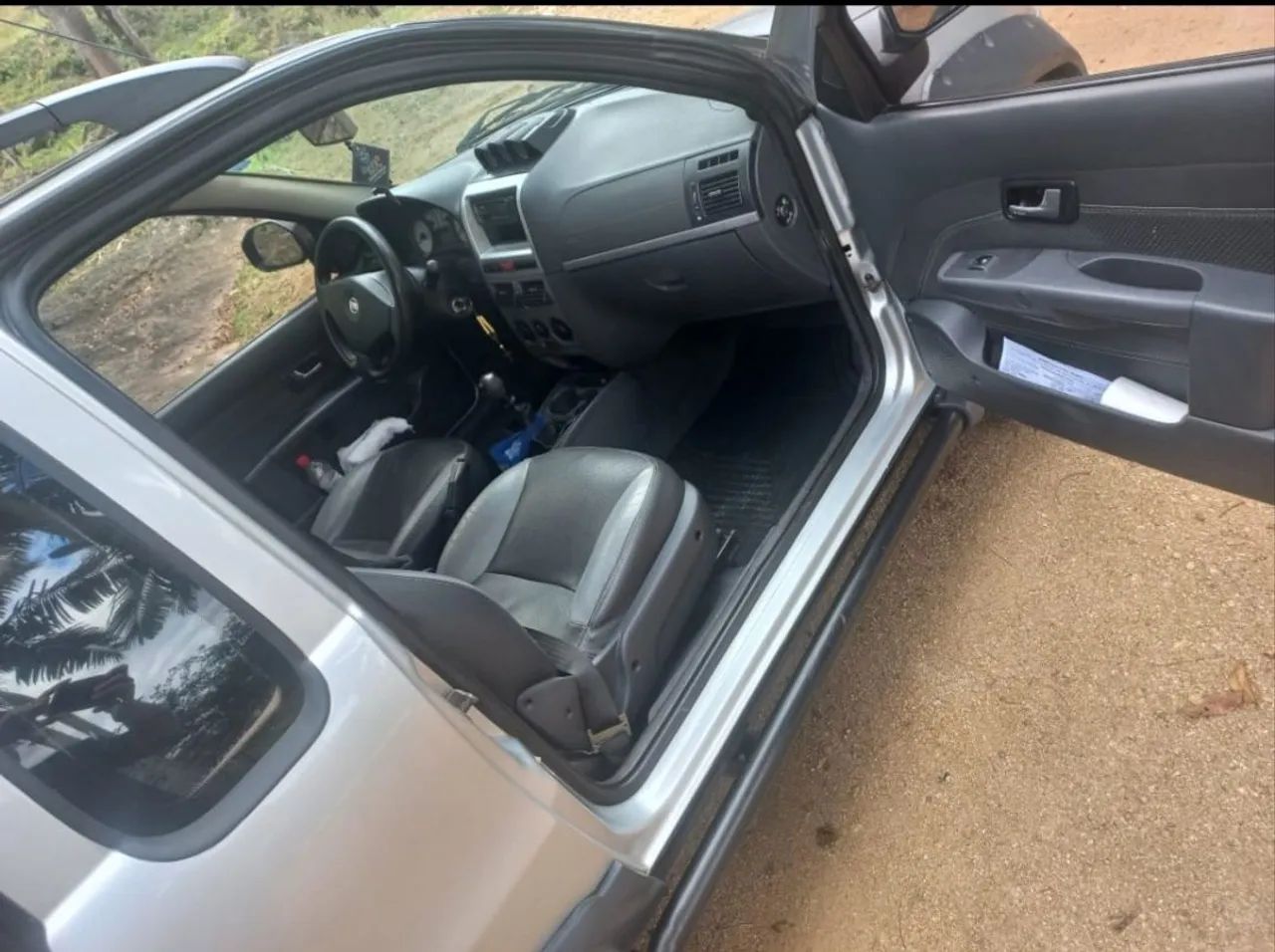 Fiat Strada Adventure 1.8/ 1.8 Locker Flex CE 2011 - Foto 3