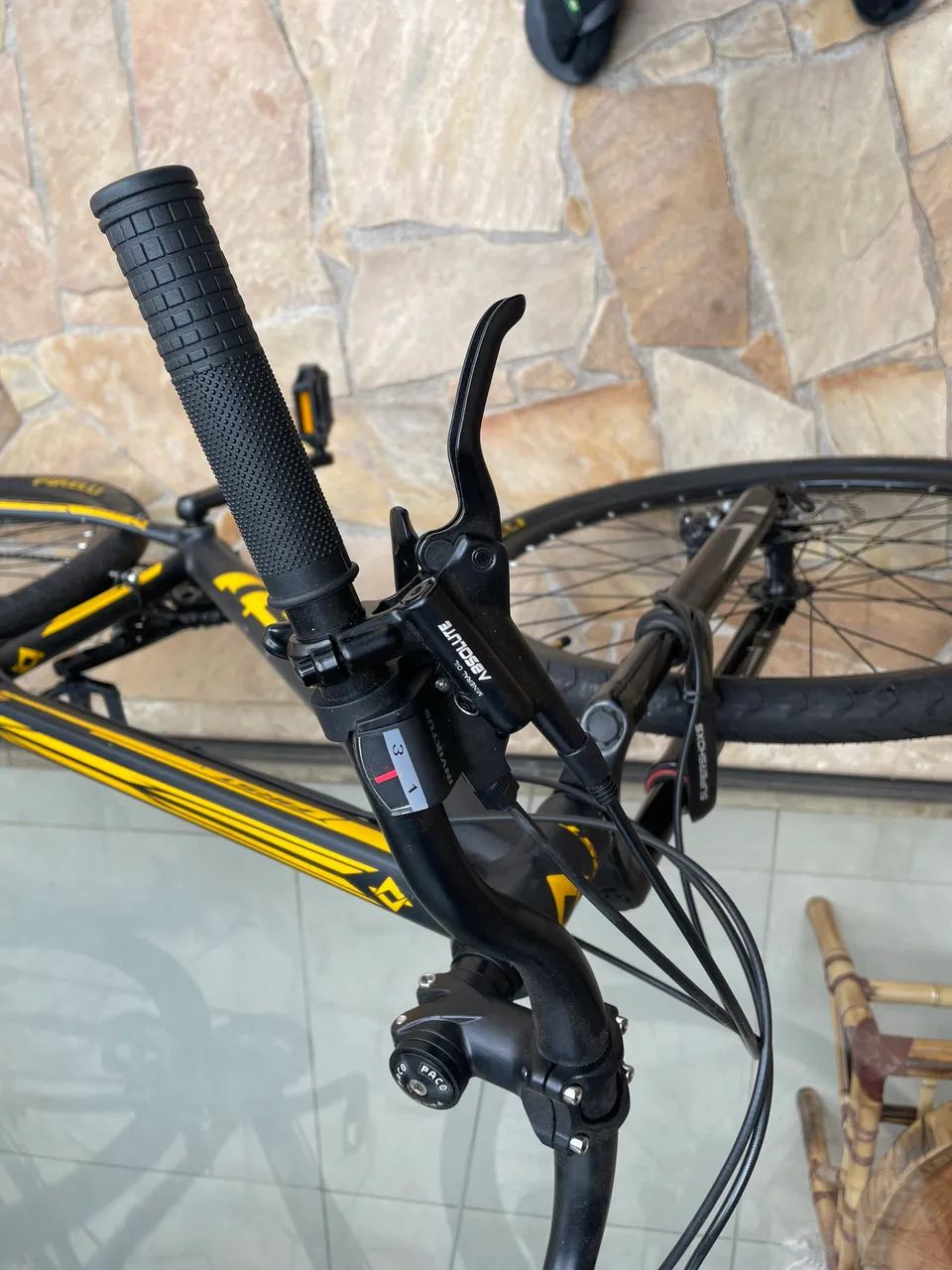 Bicicleta aro 29 first - Foto 2