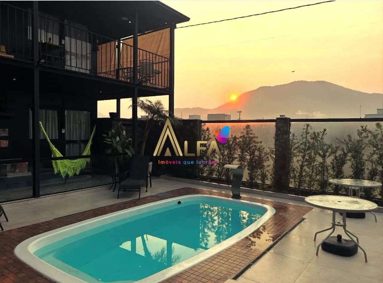 Vendo pousada na cidade de Penha, com estrutura moderna em container e excelente - Foto 3