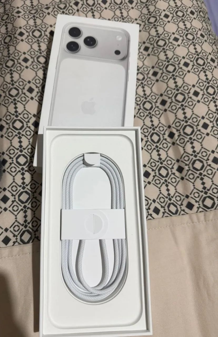 Iphone 17 pro max 256 GB Silver - Na garantia apple - Foto 4