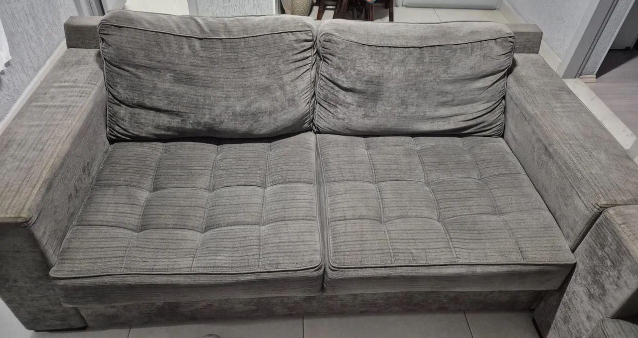 2 Sofás Chenille cinza 2 lugares 1,80 e 2 m - Foto 2