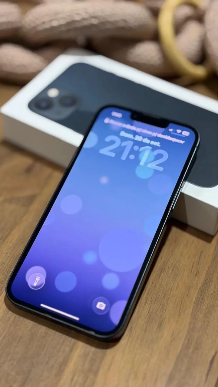 iPhone 13