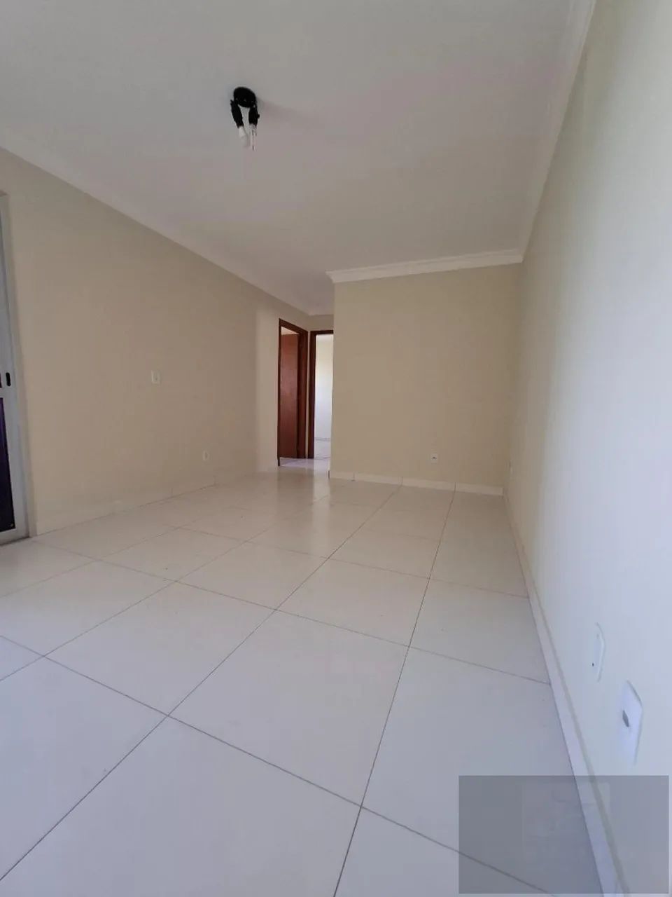 APARTAMENTO DE 02 QUARTOS - ED. EL MORYA