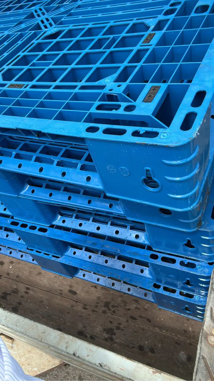 Paletes Plástico Reforçados 