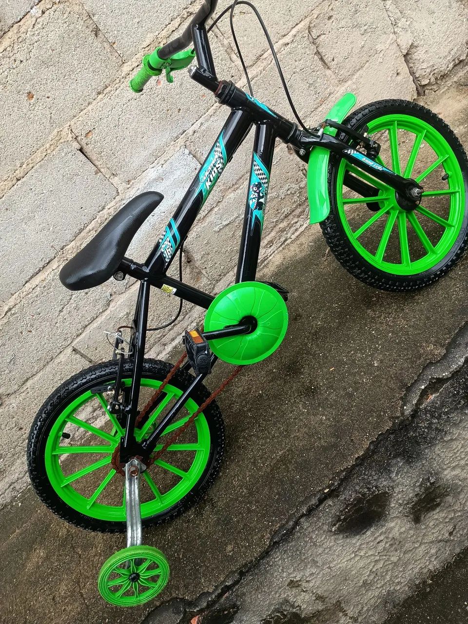 Bicicleta aro 16 