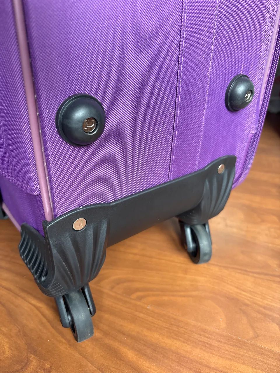 Mala de viagem grande 32kg nova!  - Foto 5