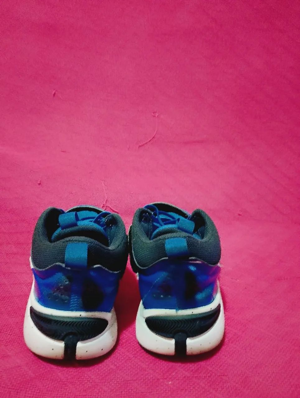 Tênis Adidas  - Foto 5
