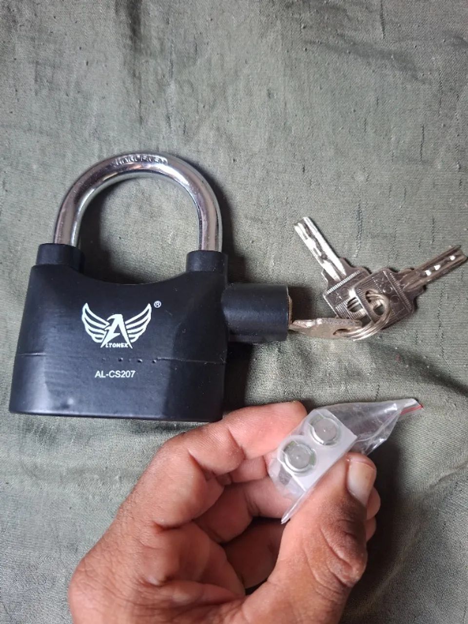 Cadeado GRANDE com alarme  - Foto 2