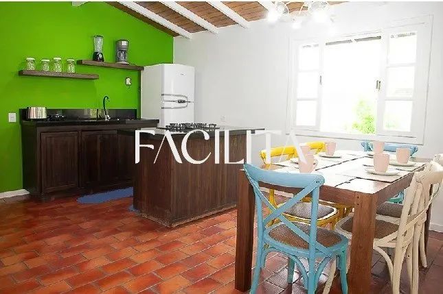 Casa com 3 quartos no bairro Rio Tavares, Florianópolis. - Foto 4