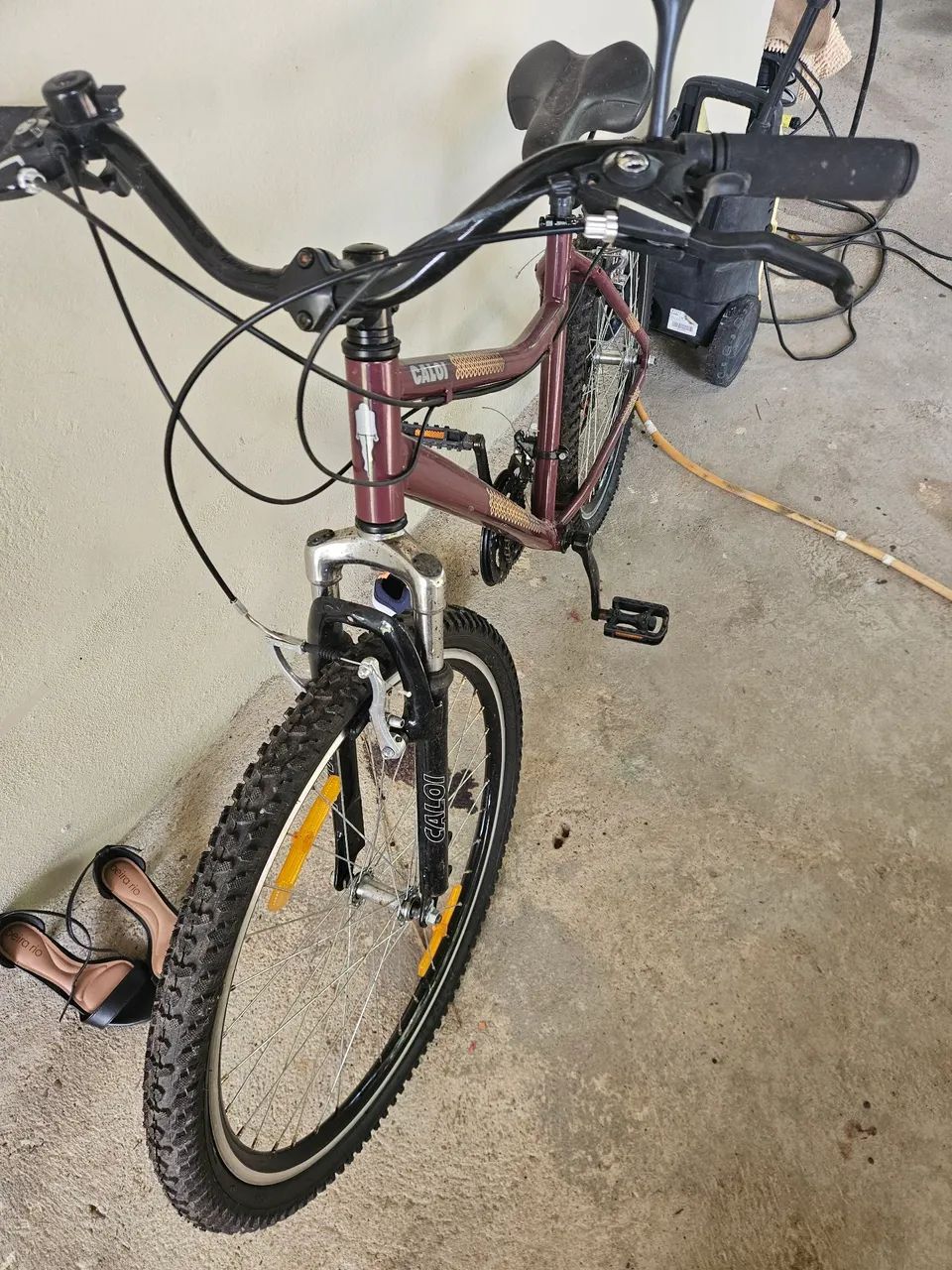 Vendo bike com nota fiscal aro 26 - Foto 2