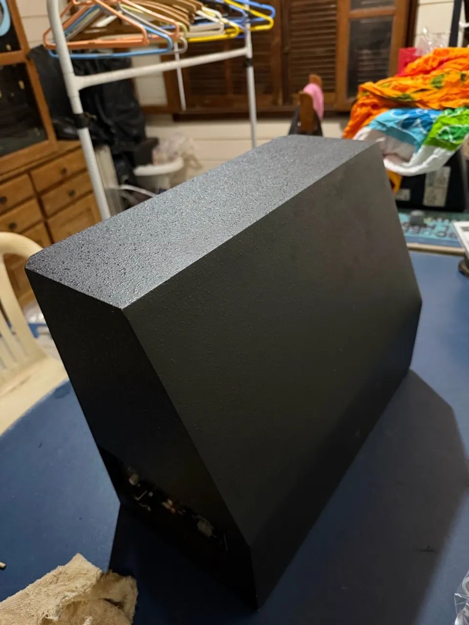 Caixa de som selada amplificada da JBL ! - Foto 3