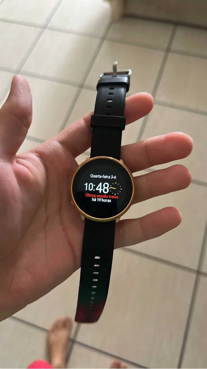 Dois relógios polar ignite 2 e um Hugo Boss - Foto 5