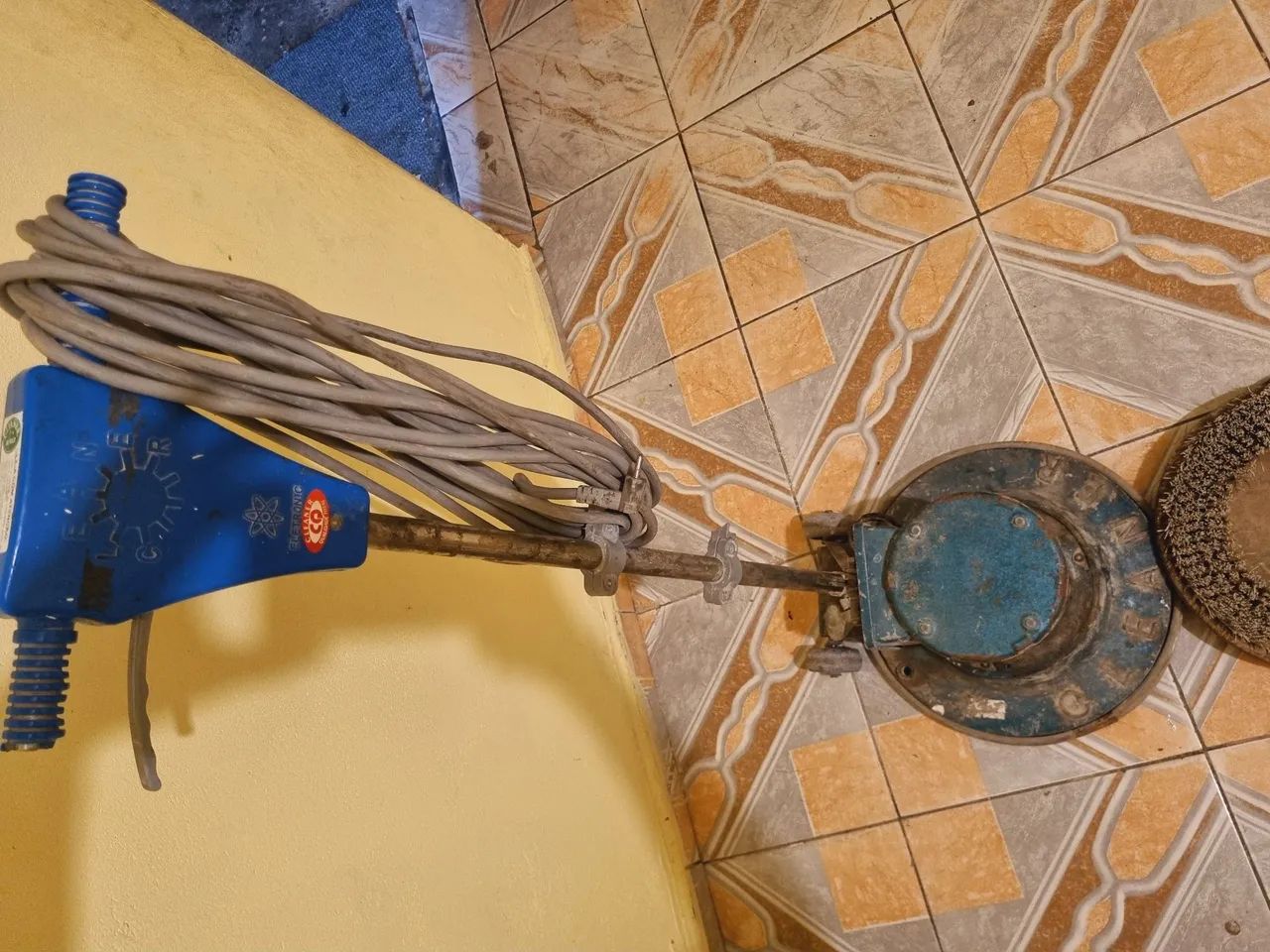 Enceradeira bivolt  - Foto 2