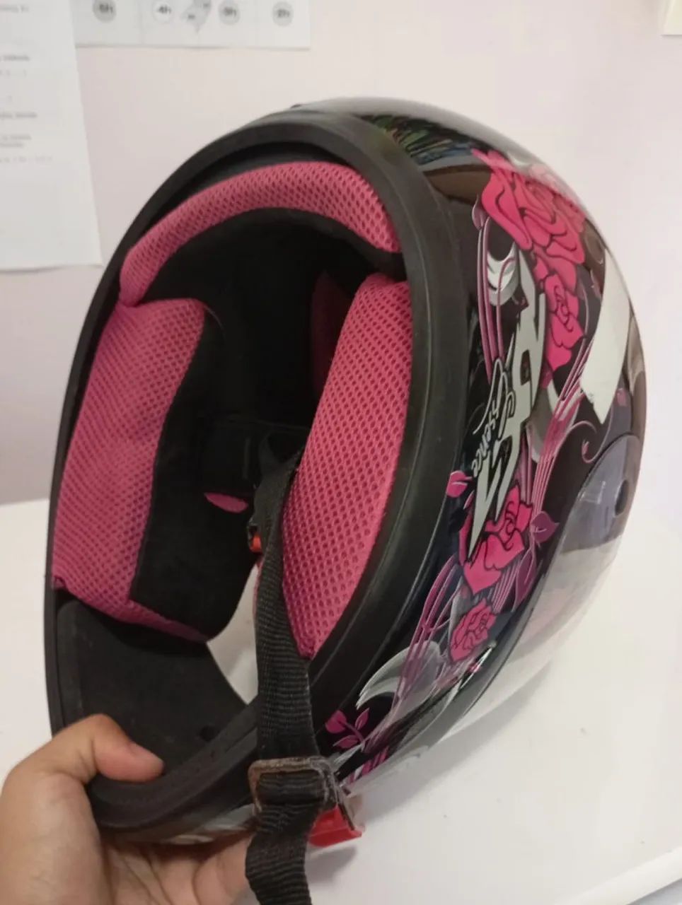 Capacete feminino 