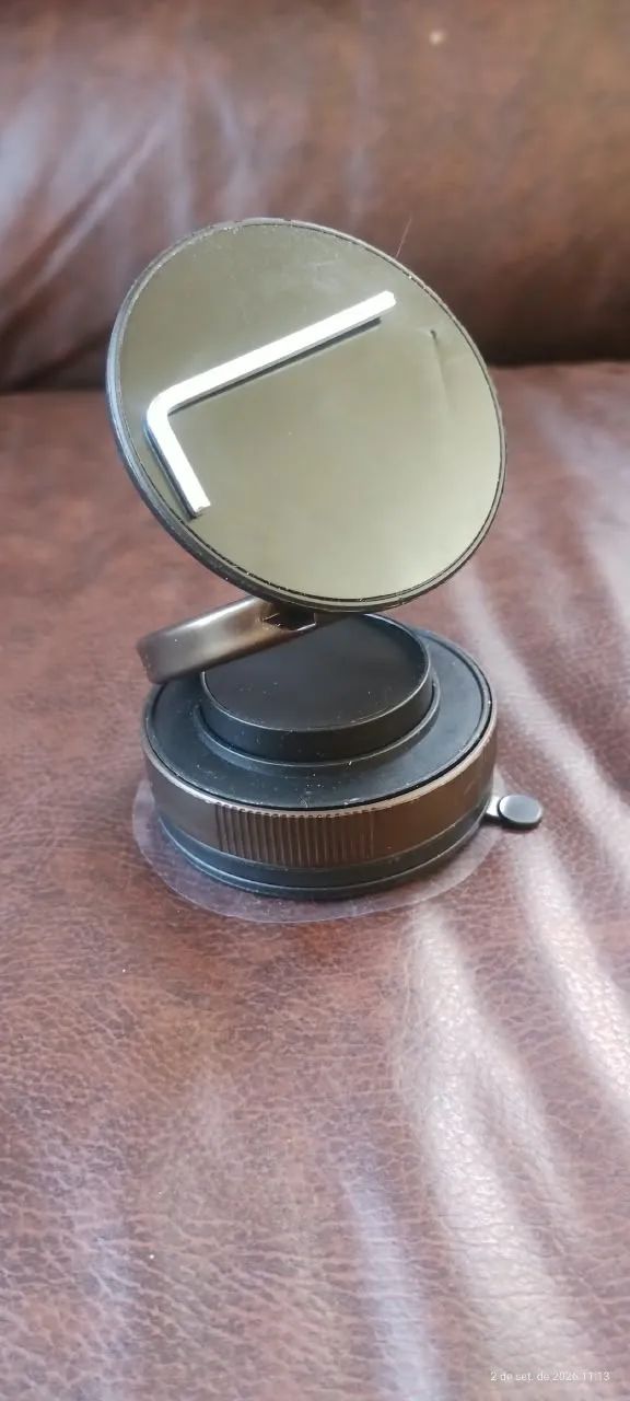 Suporte Celular Magnético Ventosa Vácuo Inteligente - Foto 4