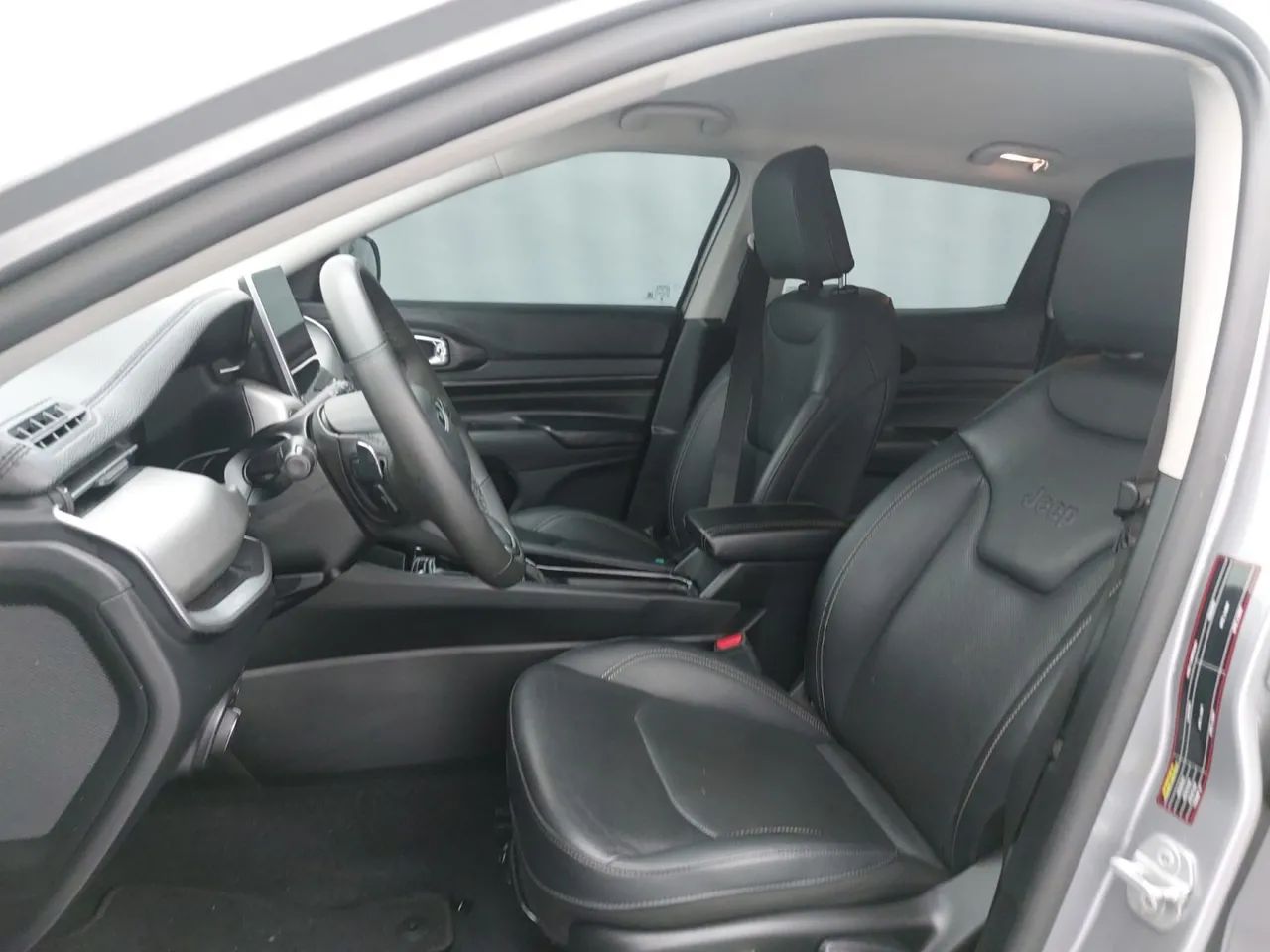 Jeep Compass LONG. T270 1.3 TB 4x2 Flex Aut., foto 16 de 18