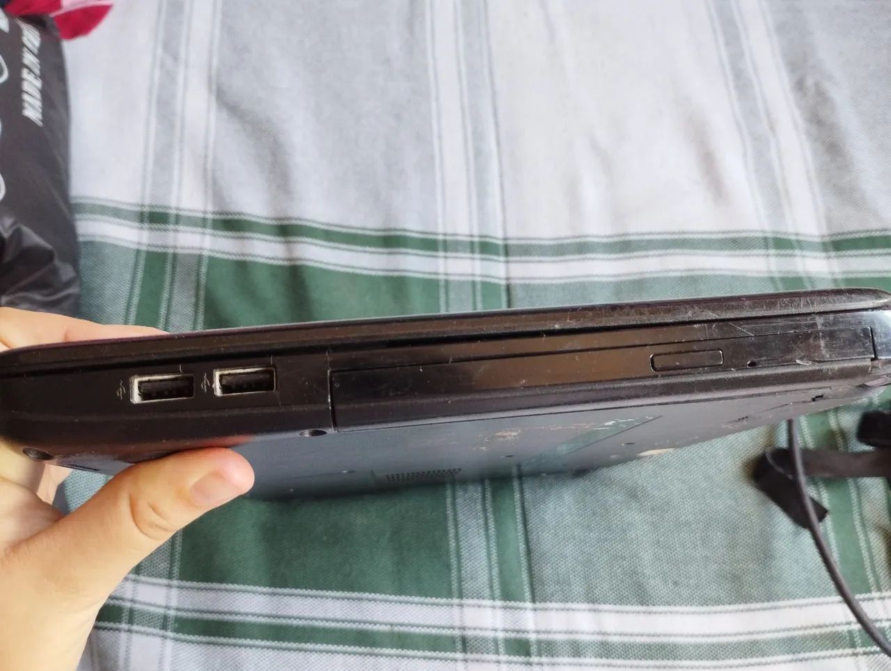 VENDO NOTEBOOK HP I3 - Foto 2
