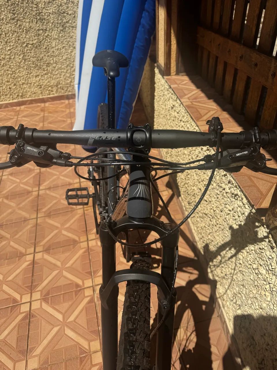 Bicicleta Sense React  (Impecável) - Foto 2